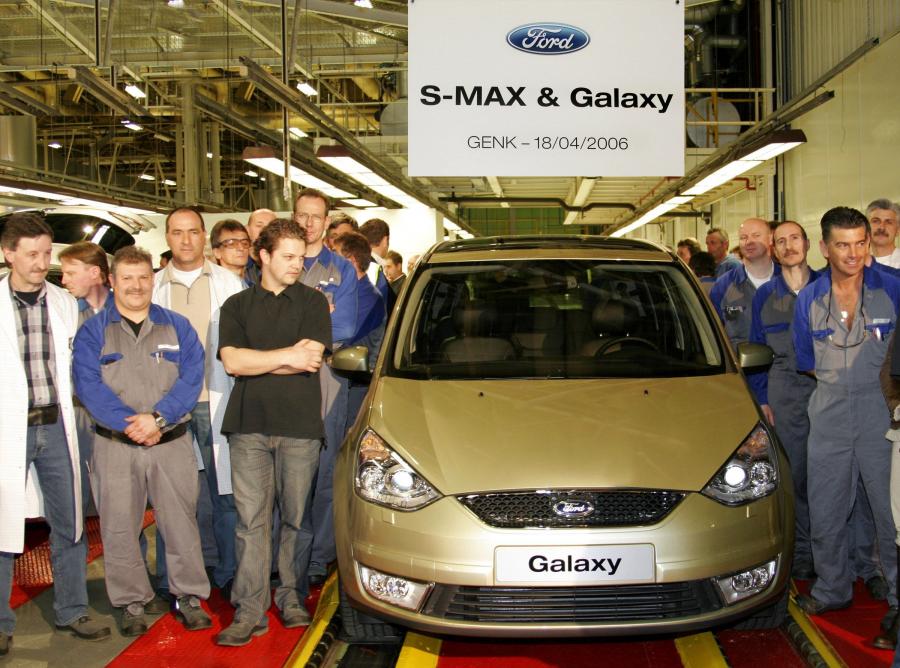  Ford S-Max 2006 года  (фото 35 из 55)